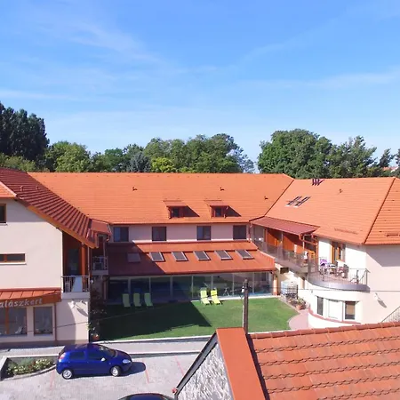 Halaszkert Badacsony Hotel Badacsonytomaj