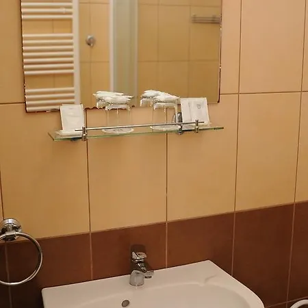 Hotel Halaszkert Badacsony