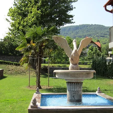 Halaszkert Badacsony فندق باداتشونيتوماي